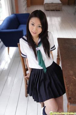 大战丰满大屁股女人